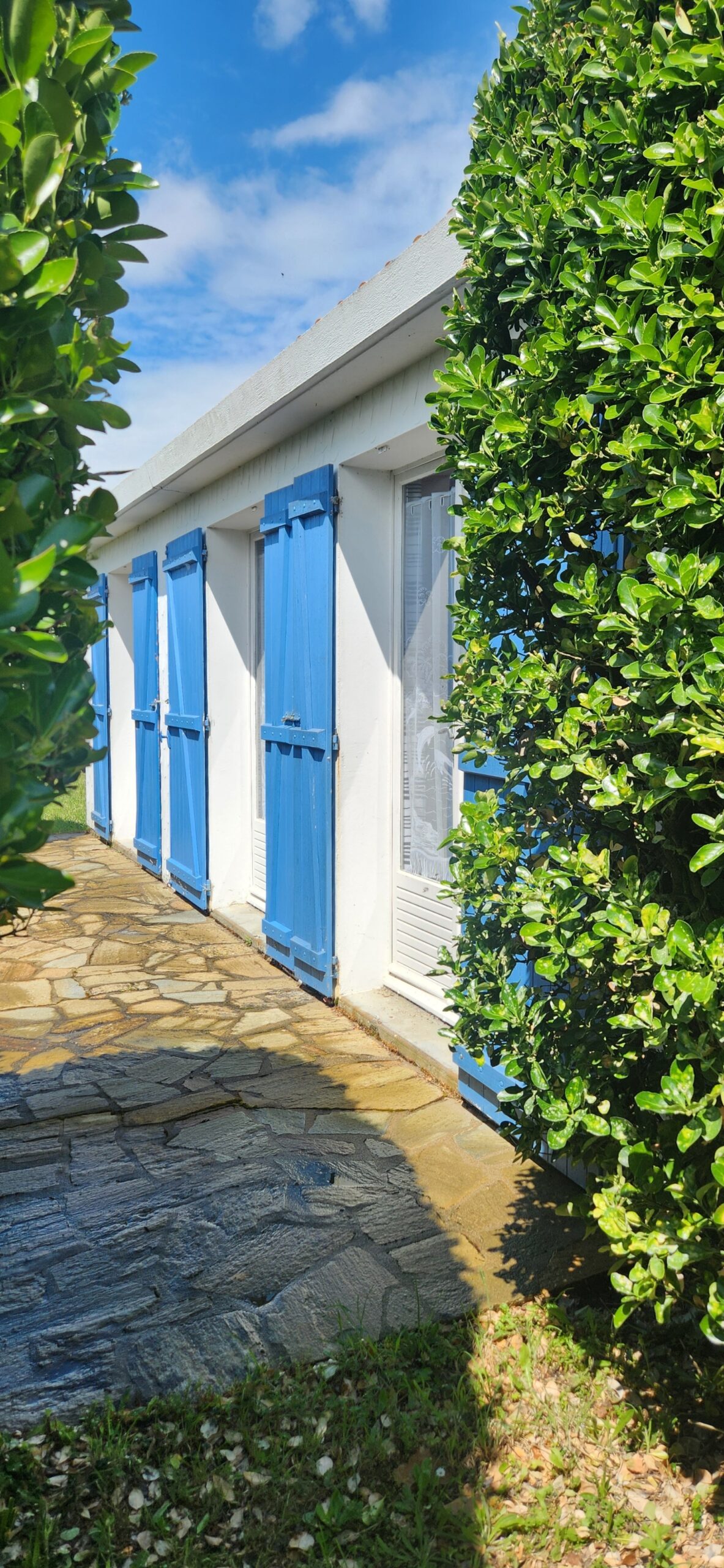 LA GUERINIERE, Maison non mitoyenne à rénover – À deux pas de la plage, au calme absolu, proche du centre à pied